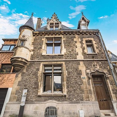 Apartmán Tournelles Vue Cathedrale- Maison Climatisee Du Xvie Siecle Classee Remeš Exteriér fotografie
