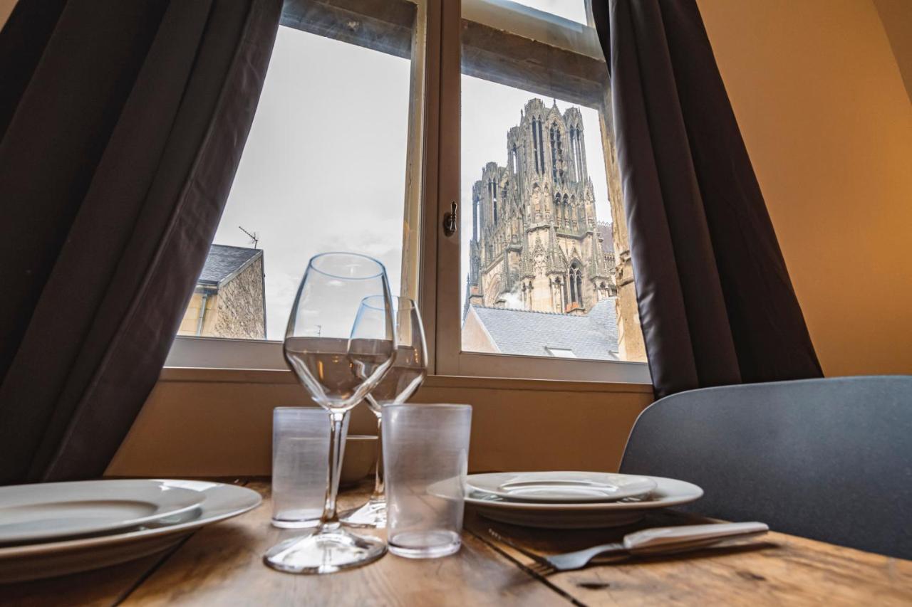 Apartmán Tournelles Vue Cathedrale- Maison Climatisee Du Xvie Siecle Classee Remeš Exteriér fotografie